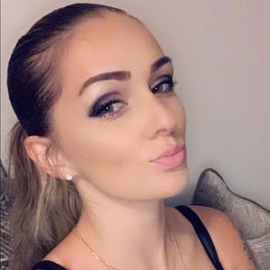 Meet your Posher, Kim